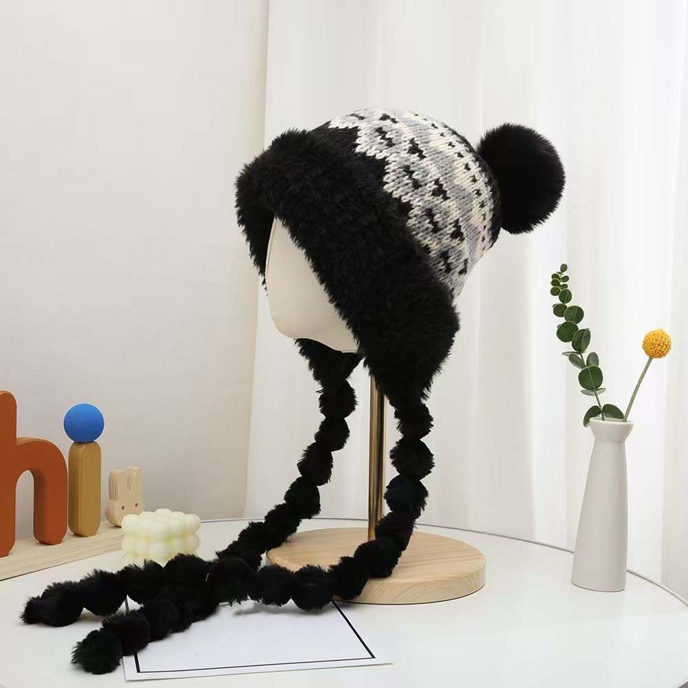 Trapper Hat Ear Flap - Topi musim dingin wanita dengan penutup